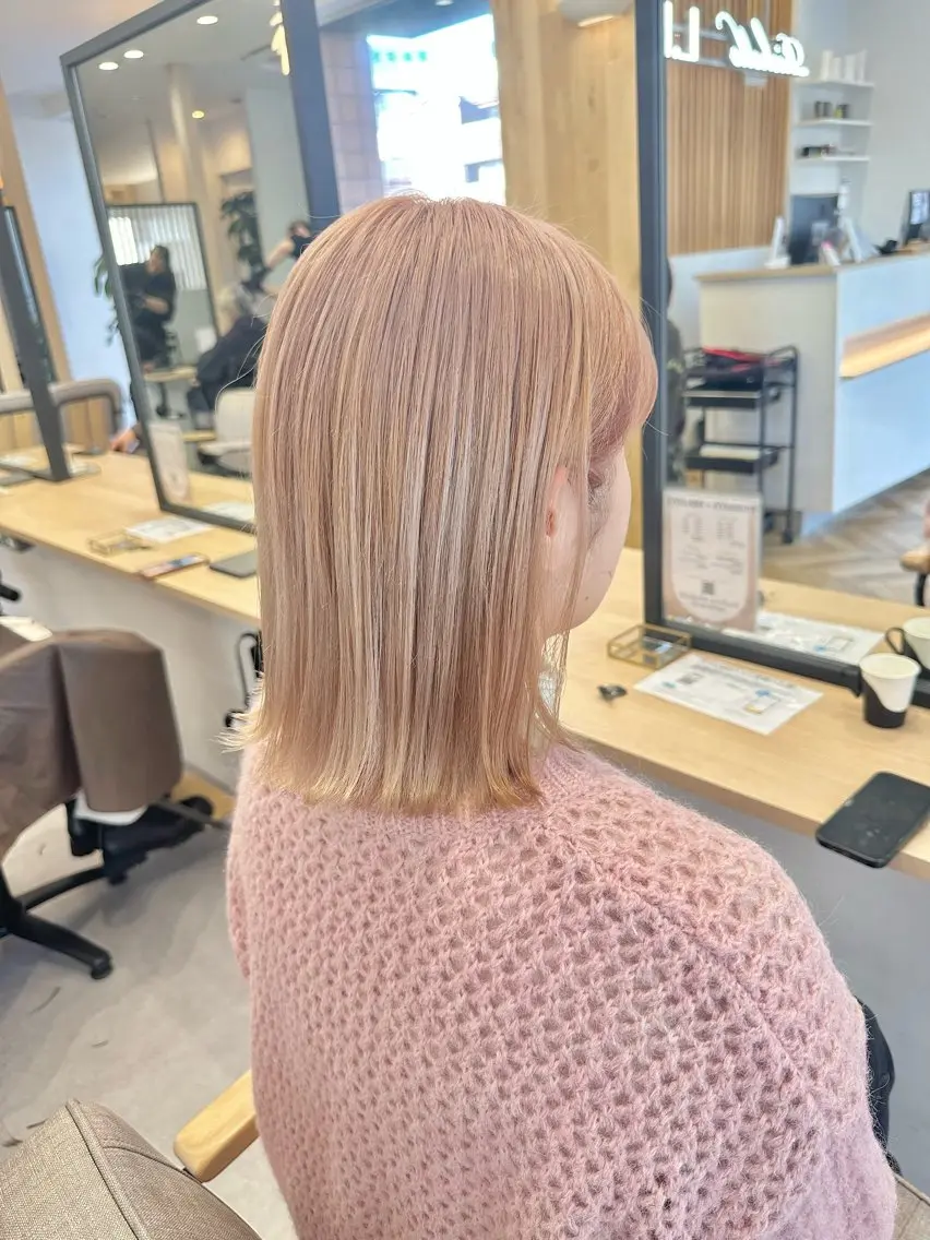 ミディアム カラー ベージュカラー 透明感カラー ダブルカラー ピンクカラー ピンクベージュ カット ヘアカラー 🦋大類 奏愛🦋のヘアスタイル