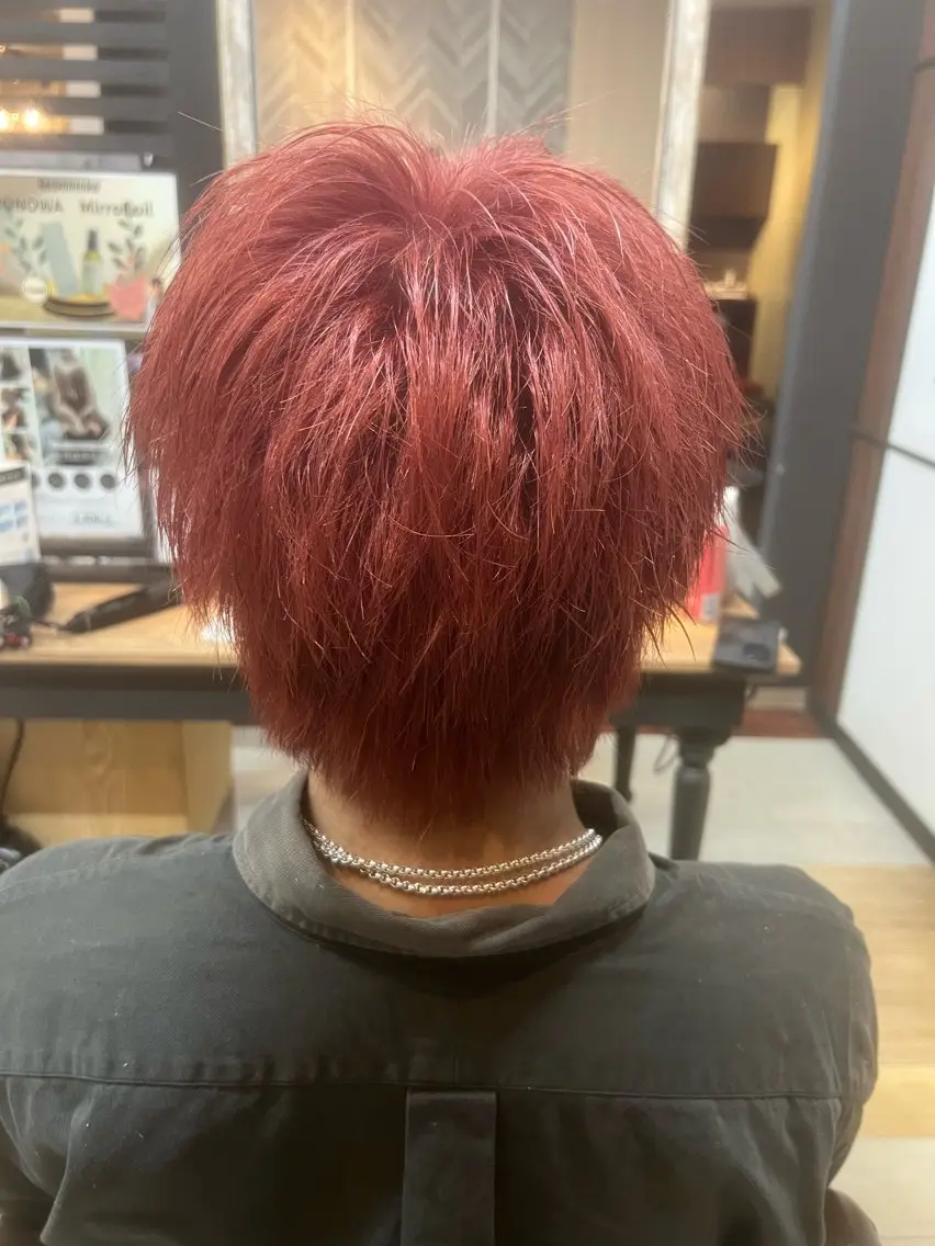 ショート カラー メンズ メンズブリーチ ブリーチ ピンクカラー ナカオ シュウヘイのヘアスタイル