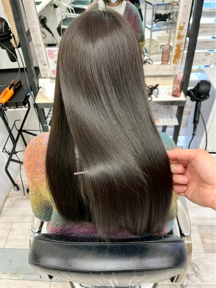 カット➕プレミアムトリートメント🎀の写真