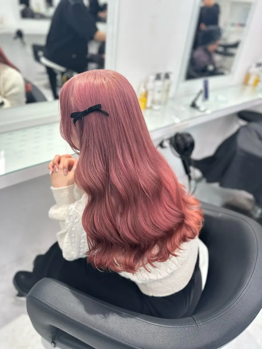 ロング カラー カット ヘアカラー トレンド暖色ヘア🍒 miu🍒のヘアスタイル
