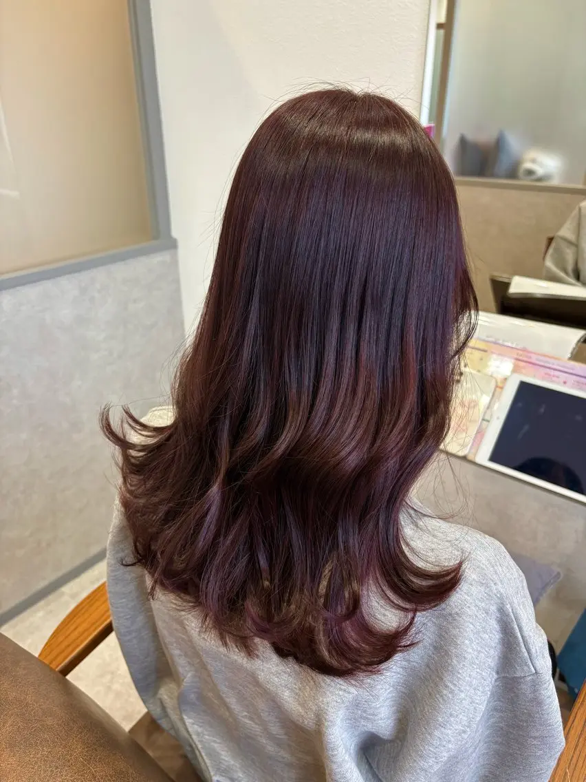 ロング カット ヘアカラー トリートメント 暖色＊ベージュ ＊くらたあやかのヘアスタイル
