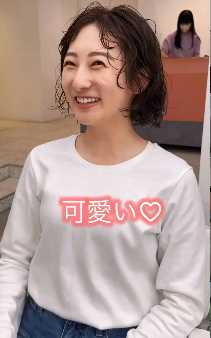 パーマ ボブ 堀井 菜月のヘアスタイル