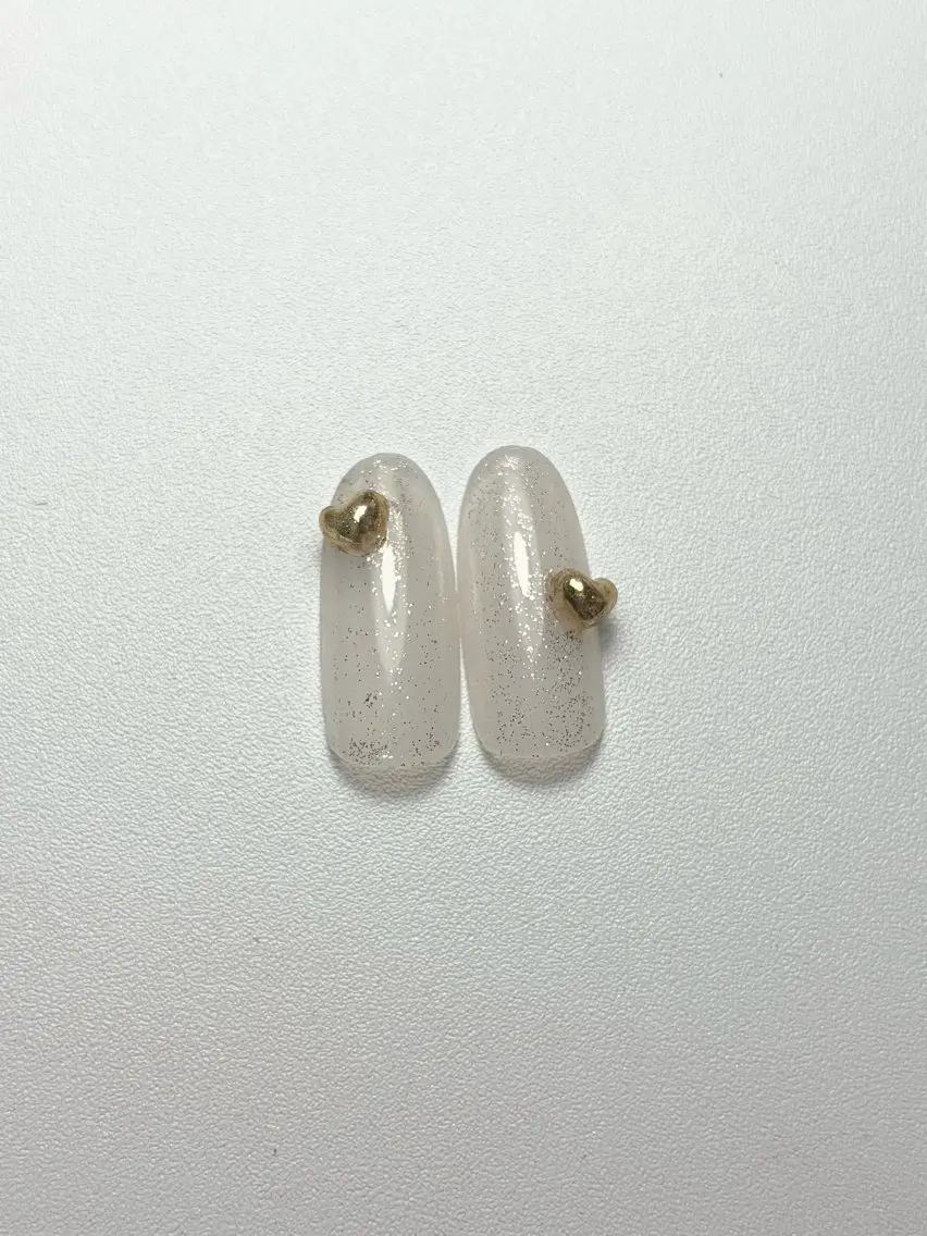 ネイル 🦋🤍 madoka🤍のネイルデザイン