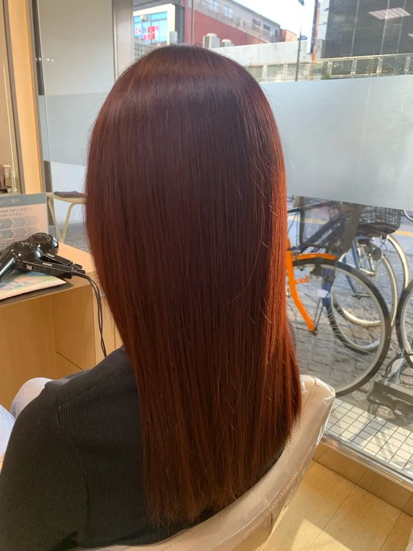 ロング 平川 忠明のヘアスタイル