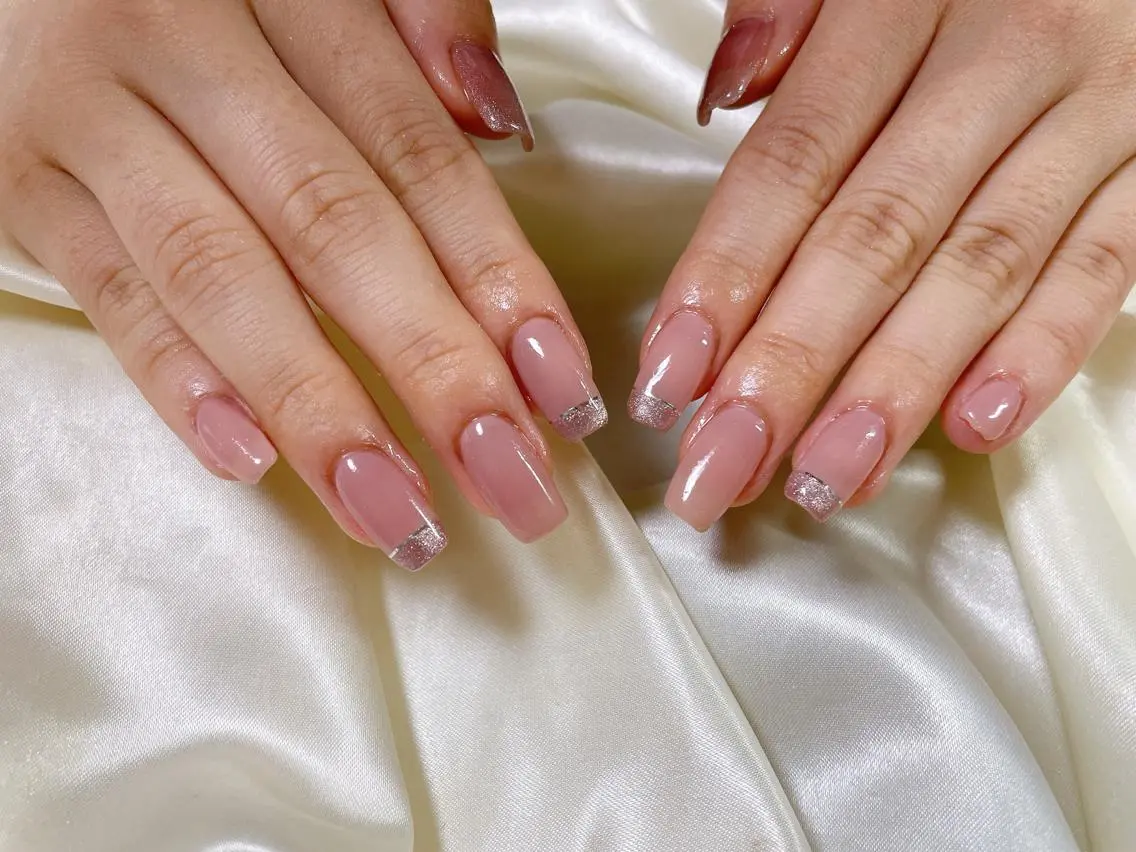 ネイル ハンドネイル mogunail &blowのネイルデザイン