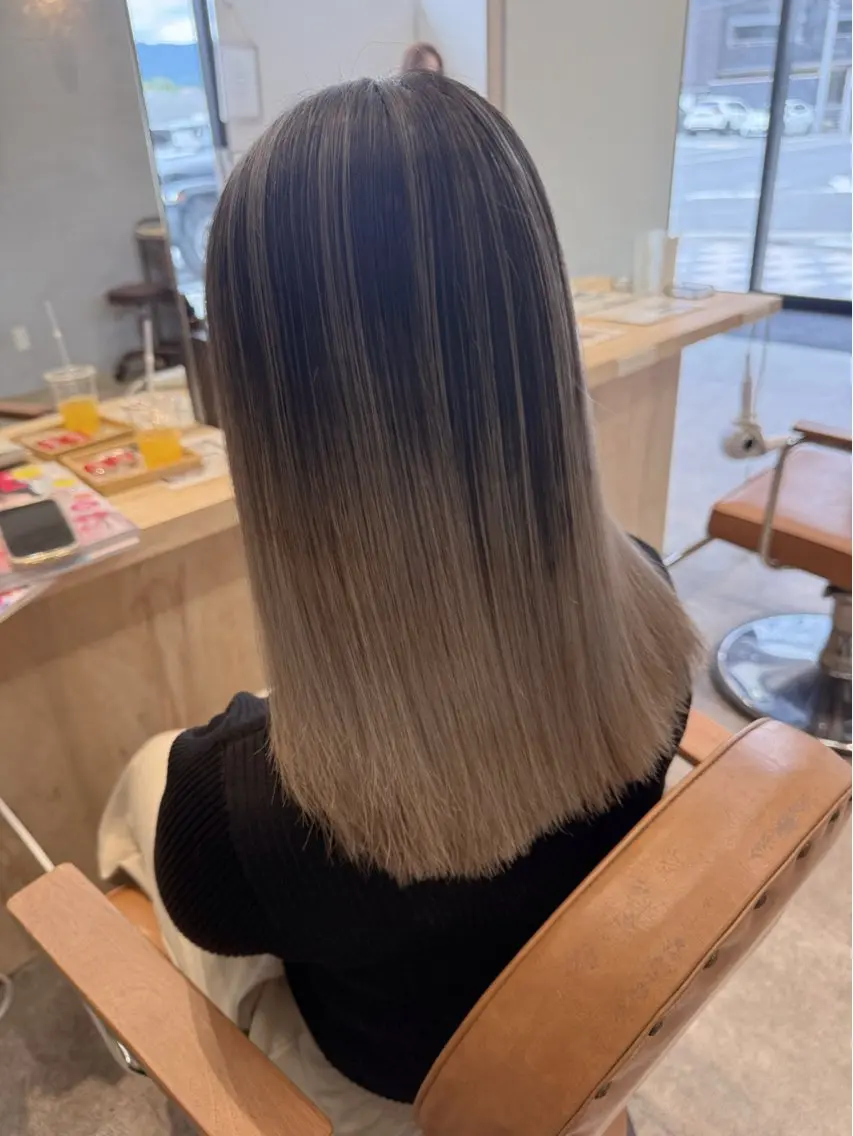 ミディアム カット ヘアカラー トリートメント 赤み消し×髪質改善 🍏上田晃司のヘアスタイル
