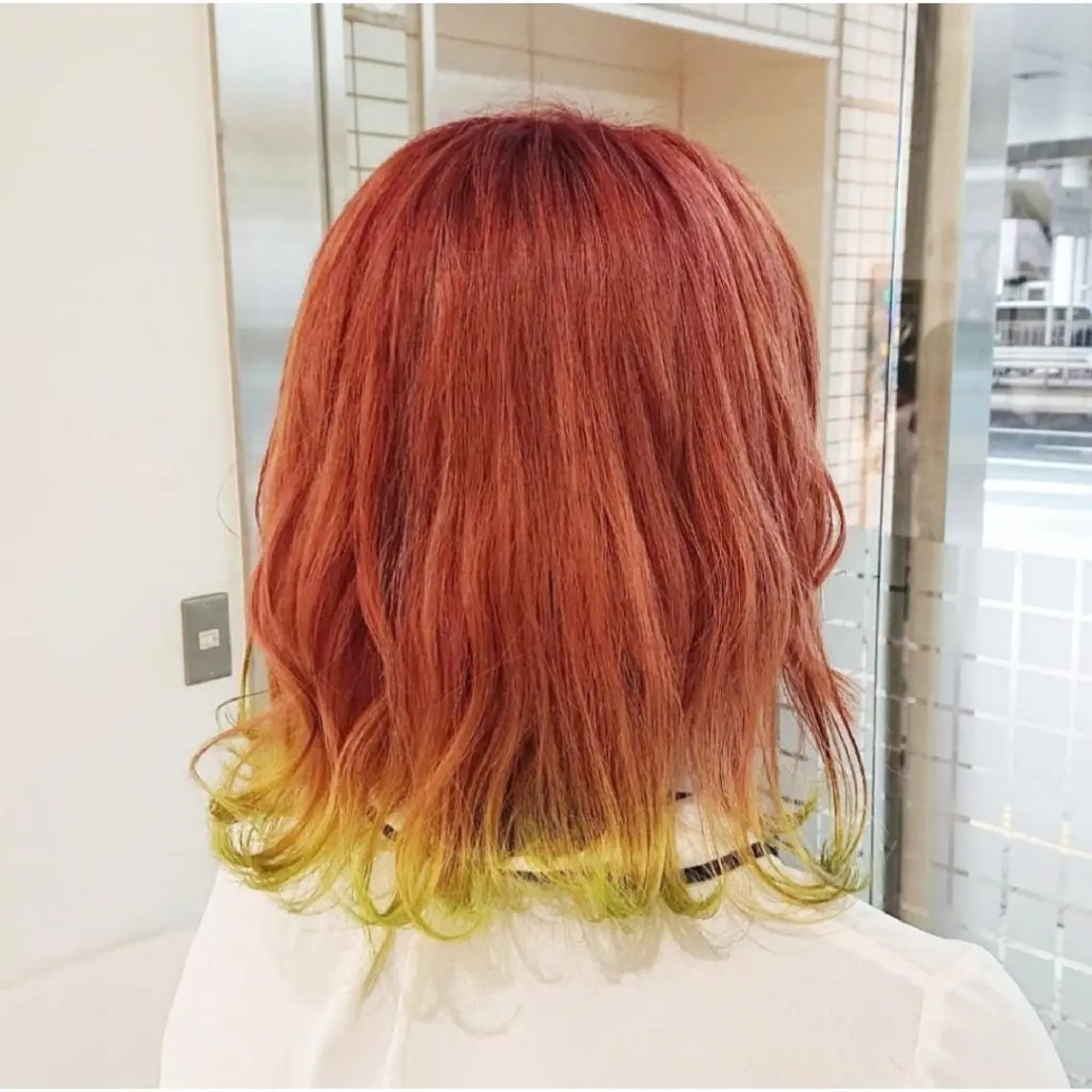 ミディアム カラー ブリーチ ケアブリーチ ピンクカラー あらげ 🌈推しカラー🌈ᵕのヘアスタイル