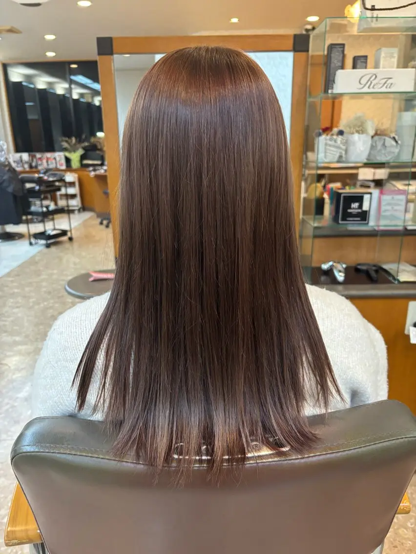 ロング カラー 亀山 来未のヘアスタイル