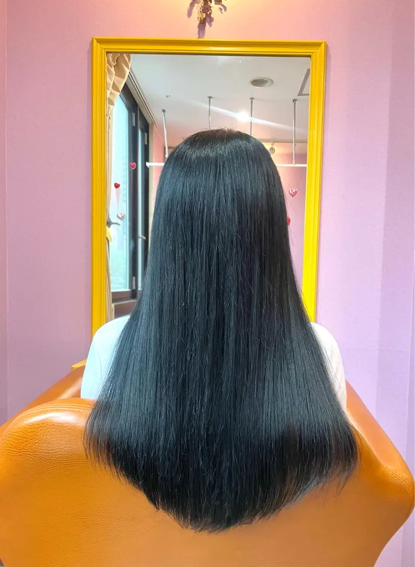 ゆか🐻 ちび編み🤍シールのヘアスタイル