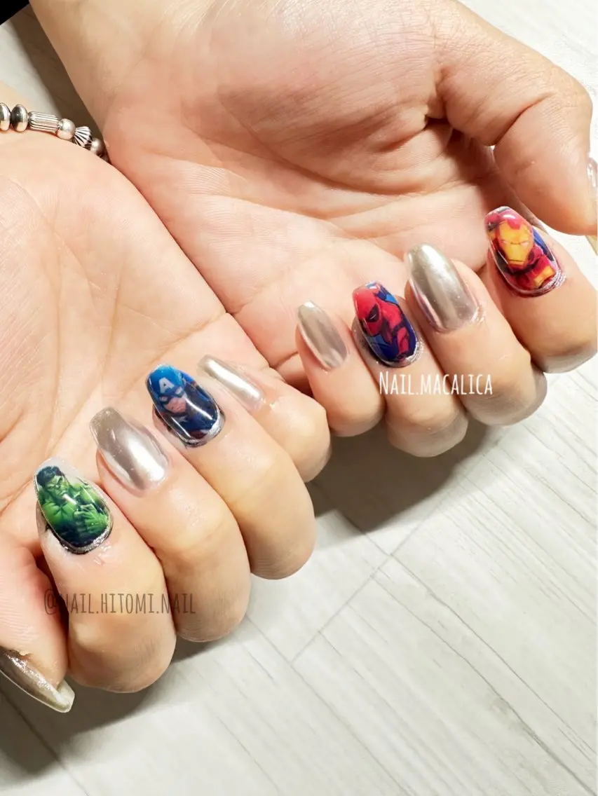 ネイル ミラーネイル Nail macalicaのネイルデザイン