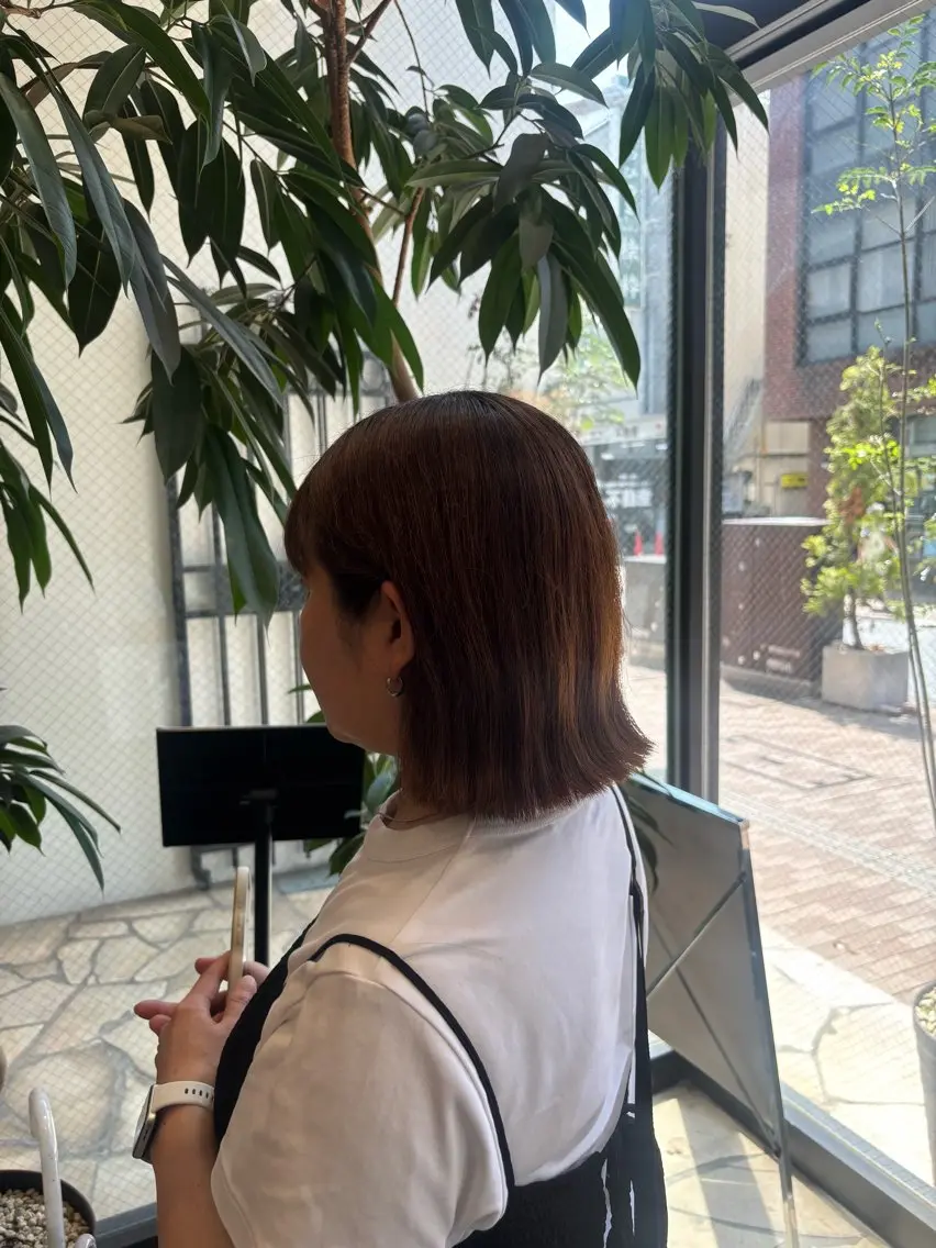 ミディアム ボブ カット 今泉 琳のヘアスタイル