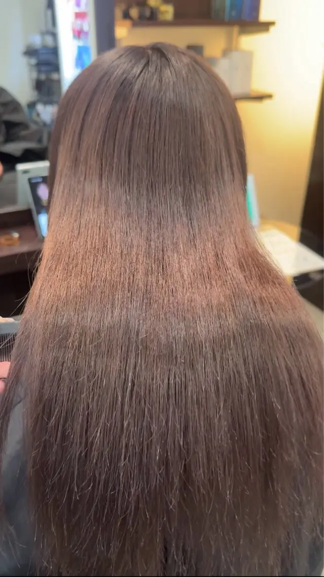 セミロング ヘアカラー 髪質改善✨️柴田 妃菜🧸のヘアスタイル