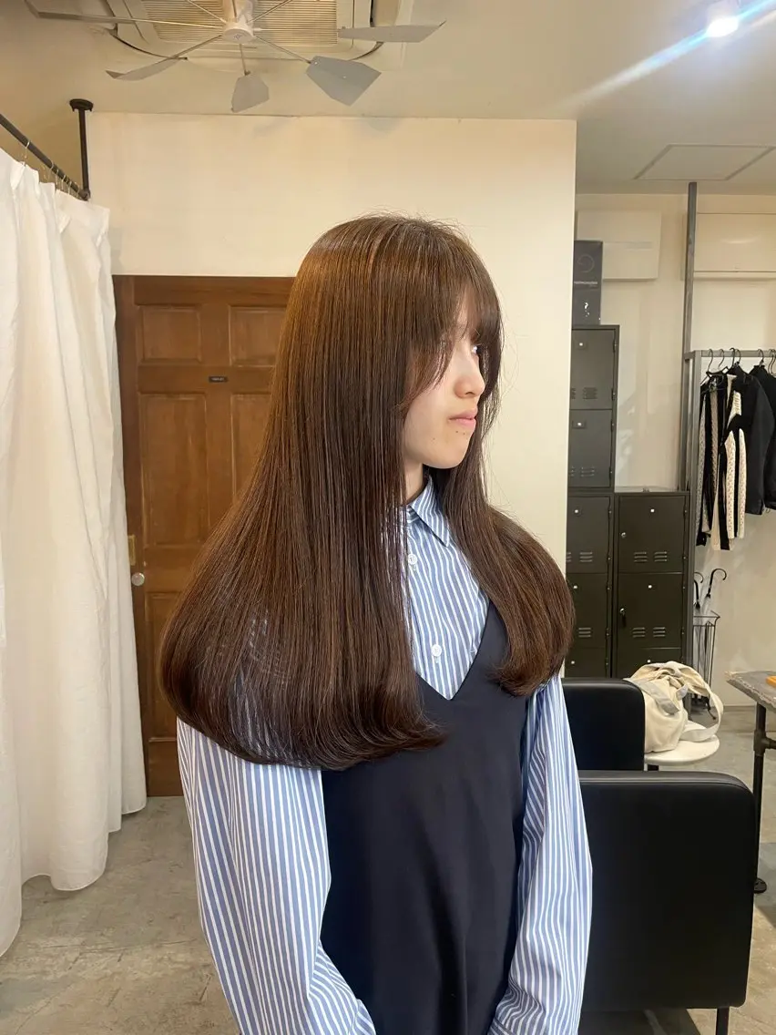 ロング カット ヘアカラー 顔周りカット 🎀サヤカ🎀のヘアスタイル