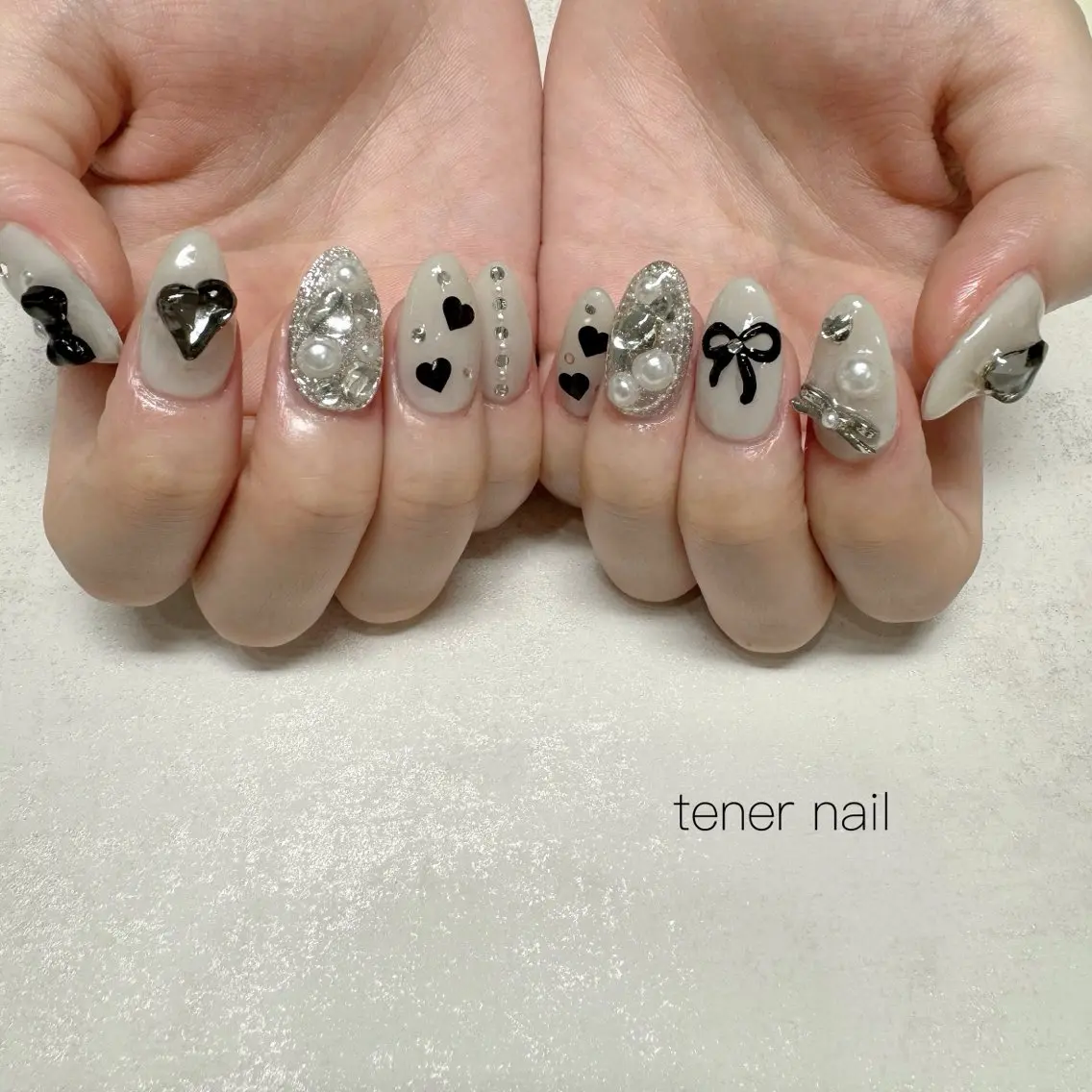 ネイル ホワイト ハンドネイル テネルネイル tener nailのネイルデザイン