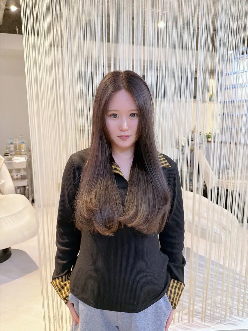 ロング RENA|透明感 カラー×癒しスパのヘアスタイル