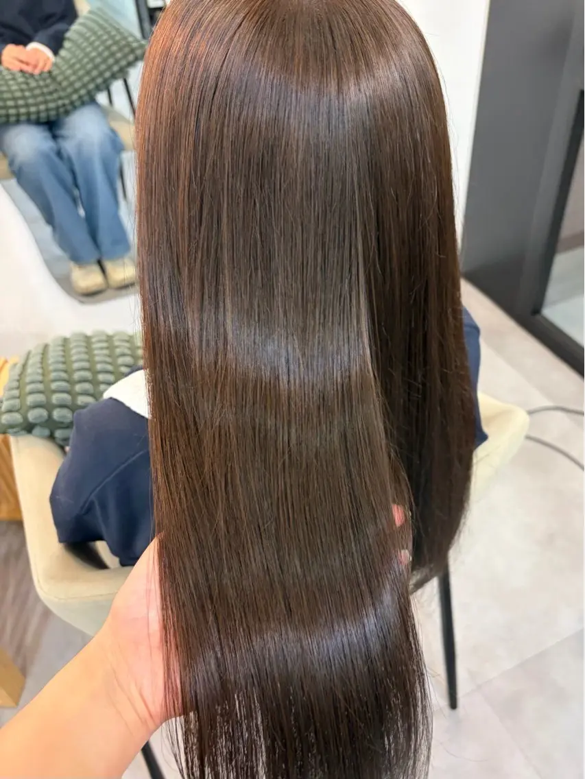 ロング カラー ベージュカラー 駒場 まといのヘアスタイル