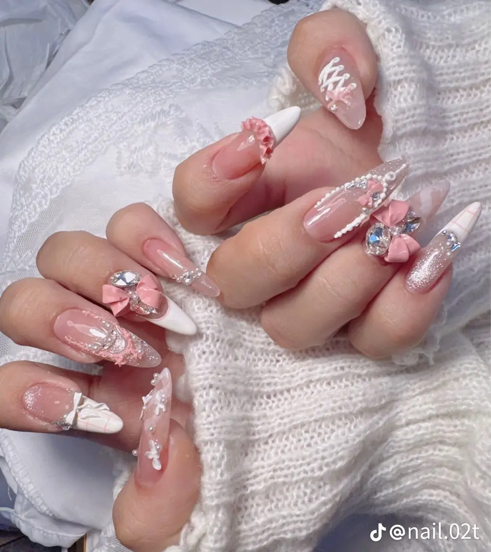 ネイル チークネイル フットネイル フレンチネイル グラデーション 韓国ネイル YUKI NAILのネイルデザイン