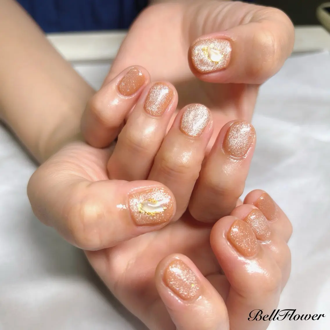 ネイル マグネットネイル ハンドネイル Bell Flowerのネイルデザイン
