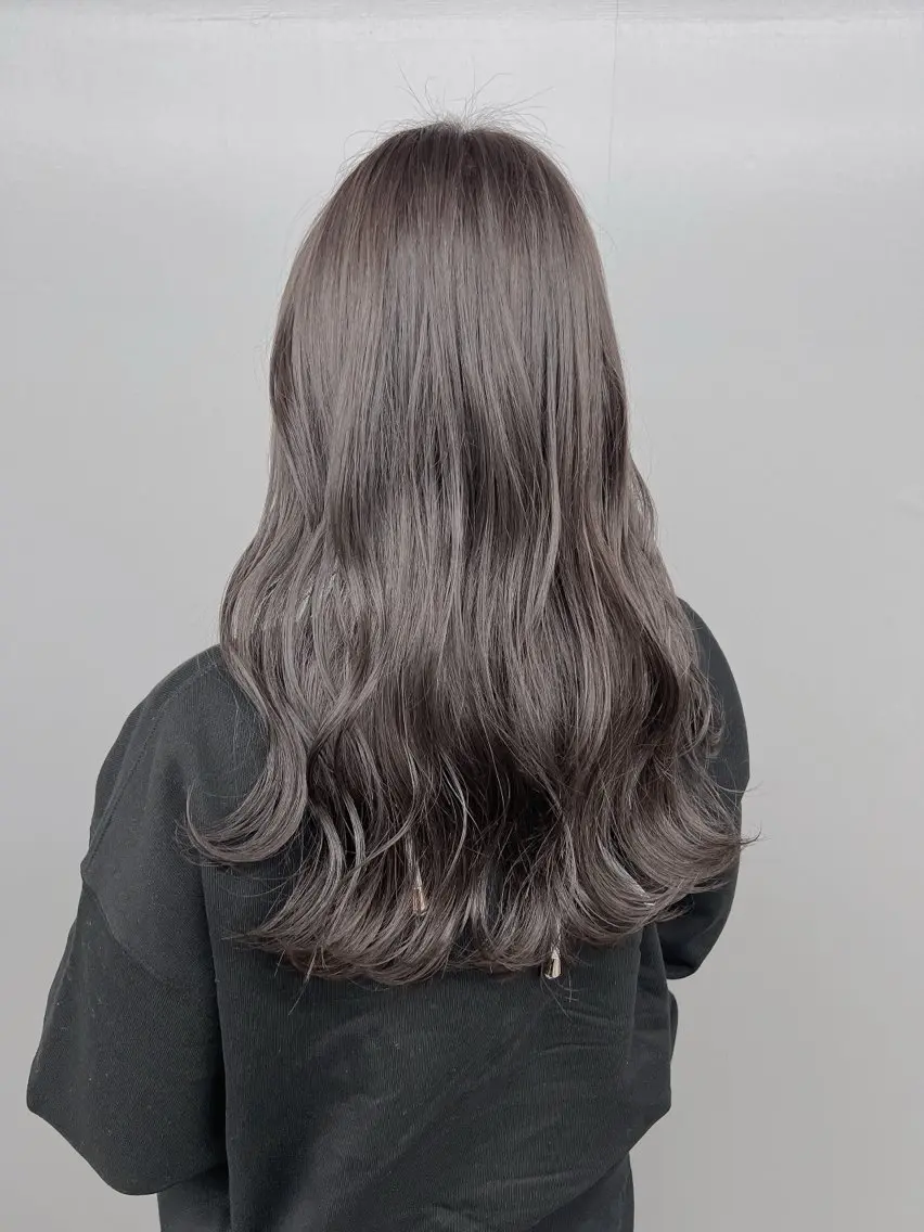 ロング アッシュ アッシュグレー アッシュグレージュ グレージュ 透明感 ブリーチなし田島晃汰のヘアスタイル