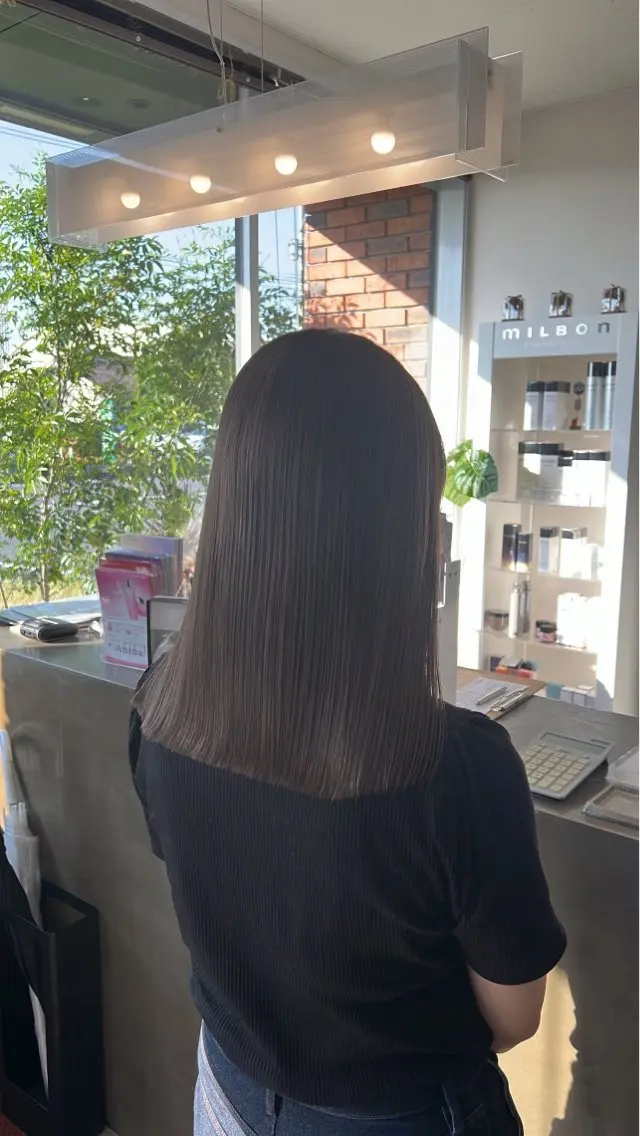 ロング カラー 切りっぱなしボブ 👩🏼ミニボブのヘアスタイル