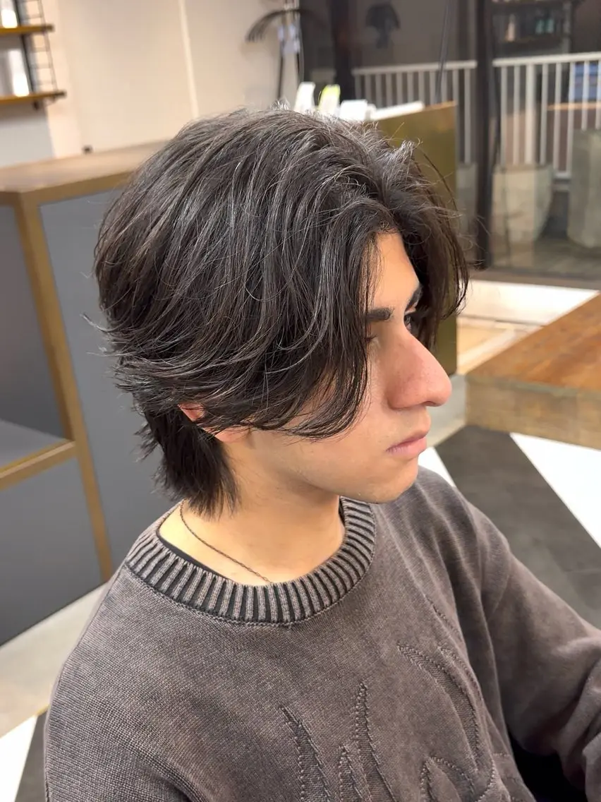 ミディアム カラー パーマ ヘアアレンジ メンズ 伊藤 陸のヘアスタイル