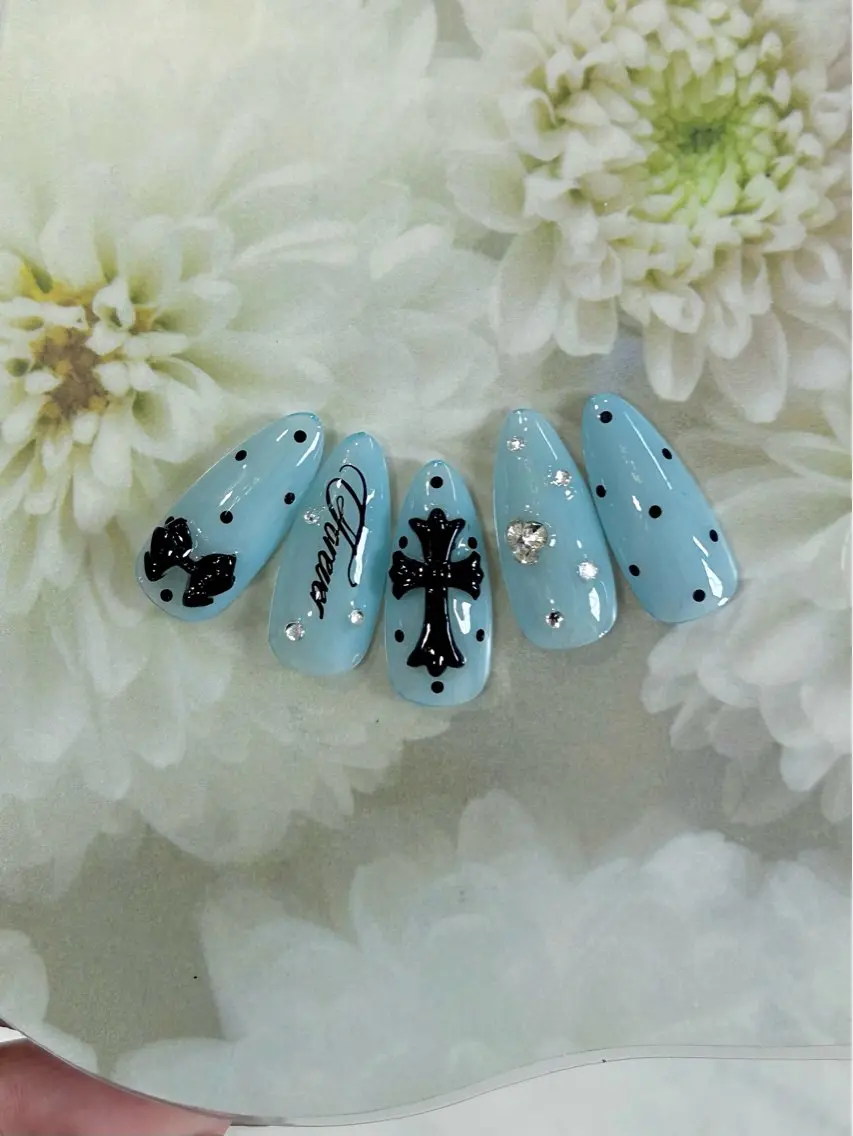 ネイル ハンドネイル Salon de Nailymoreのネイルデザイン