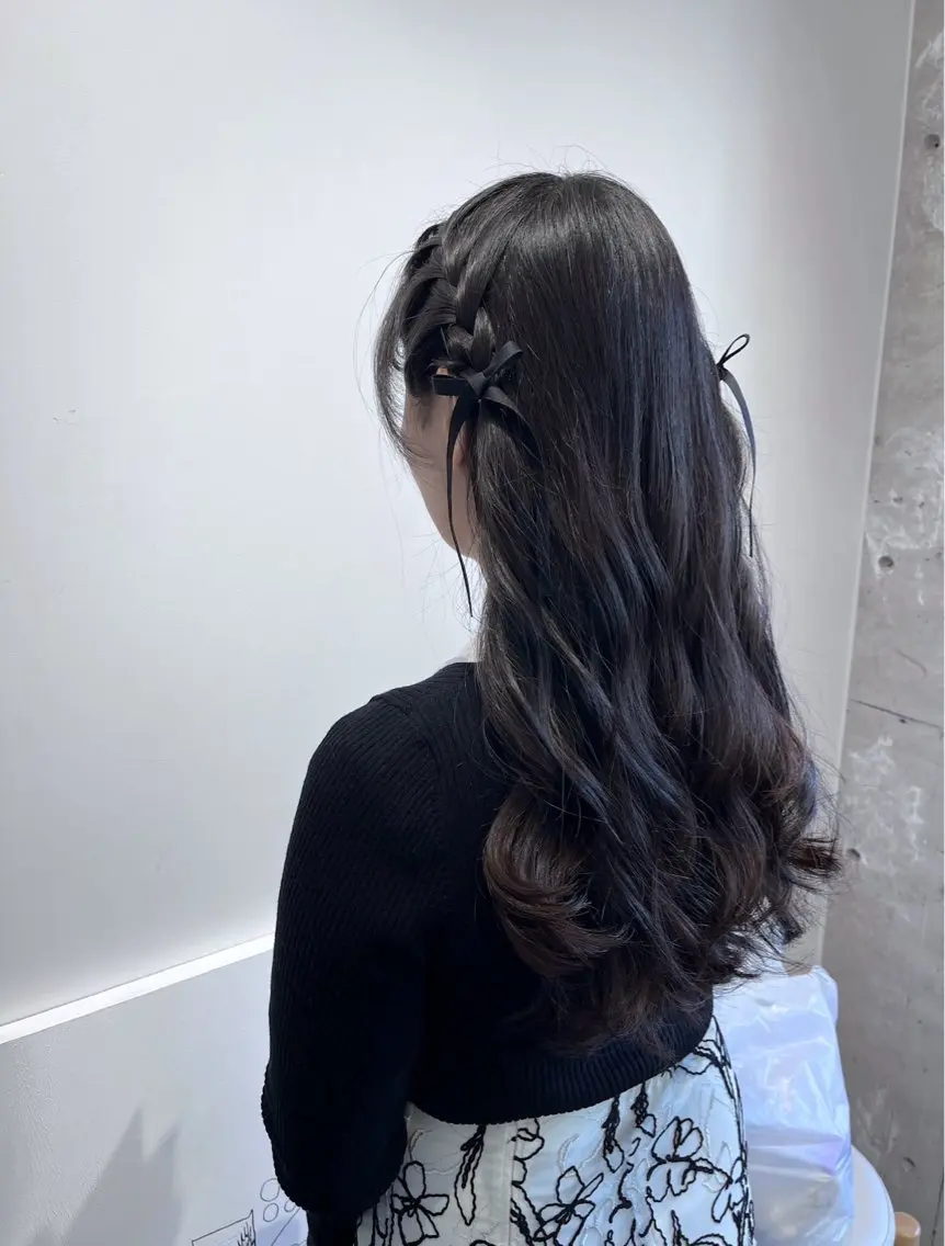 ヘアアレンジ ヘアセット newi 天王寺 🪐airiのヘアスタイル