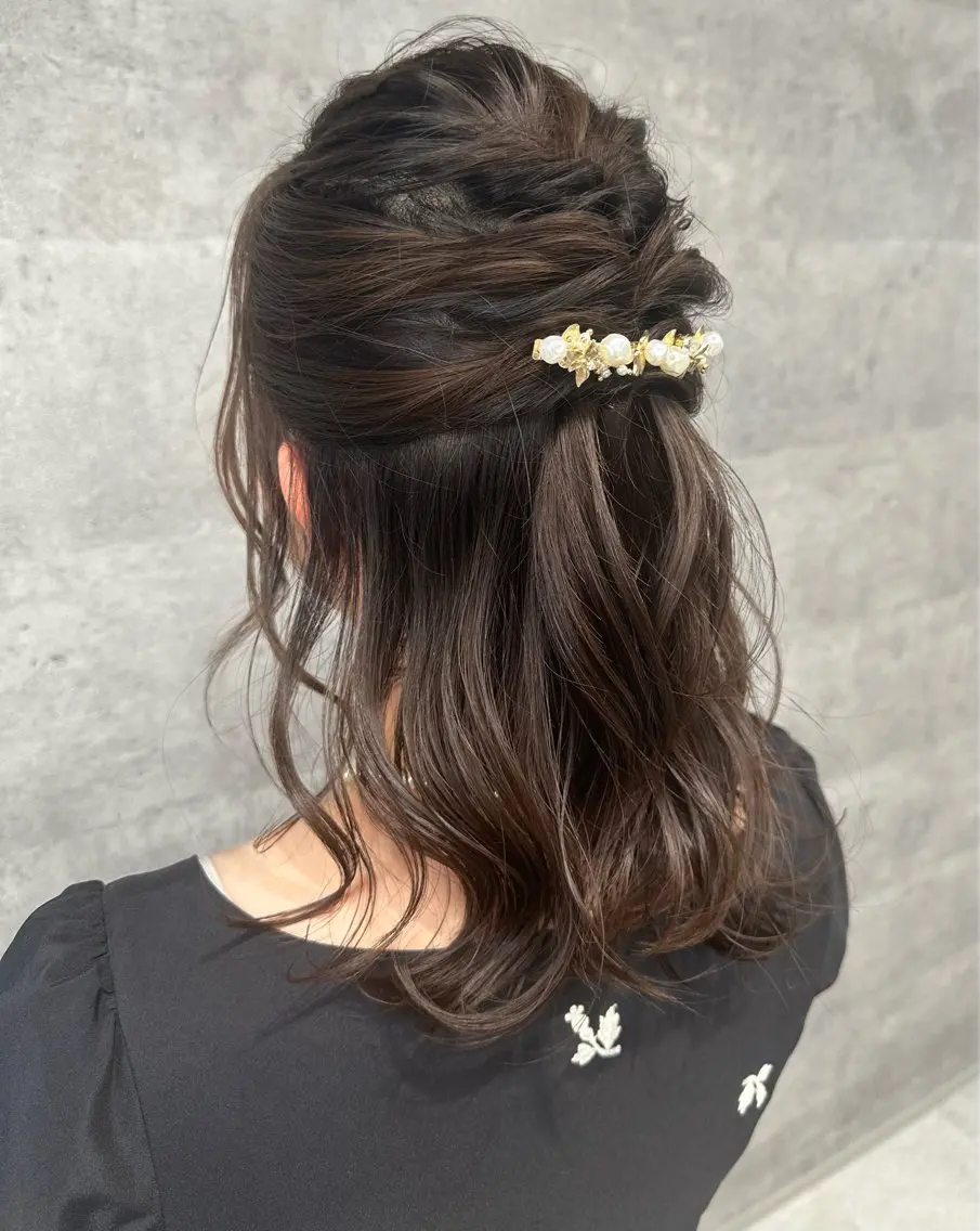 ヘアセット・ハーフアップの写真