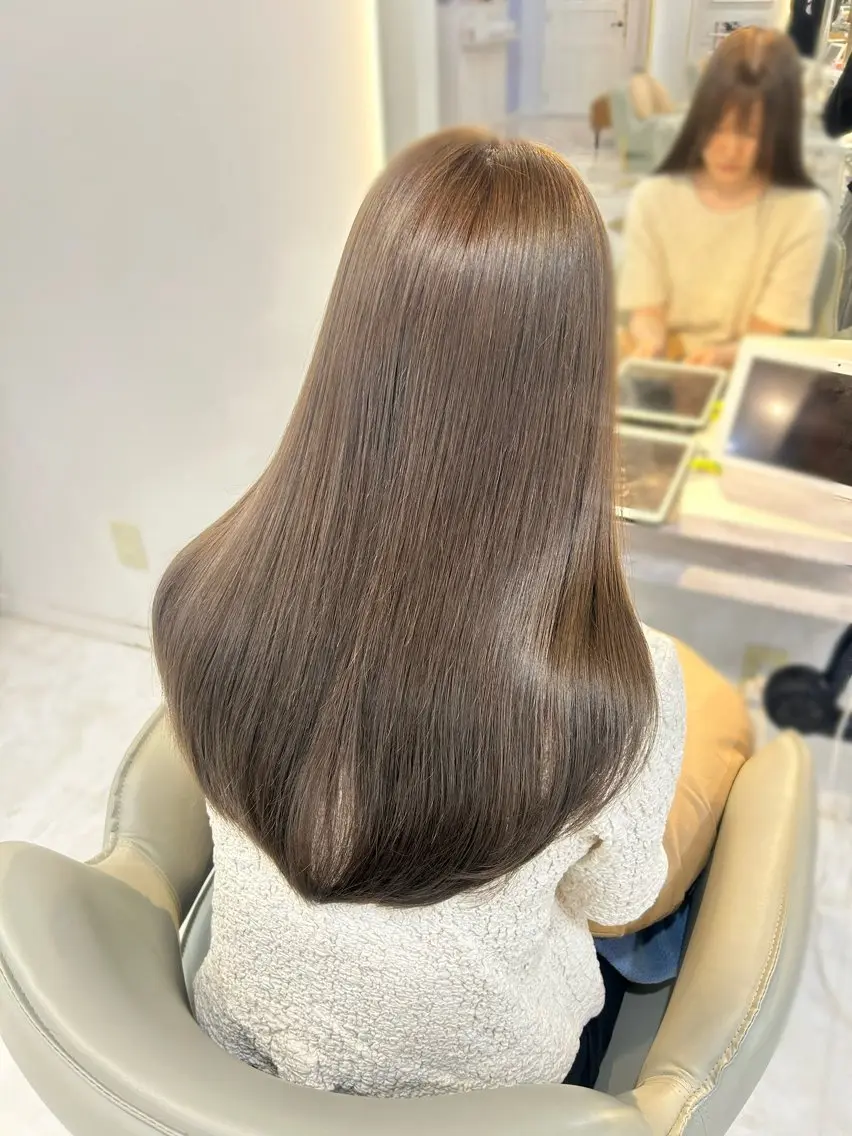 ロング ヘアカラー トリートメント ベージュ/グレージュ / luna🧸🤎のヘアスタイル