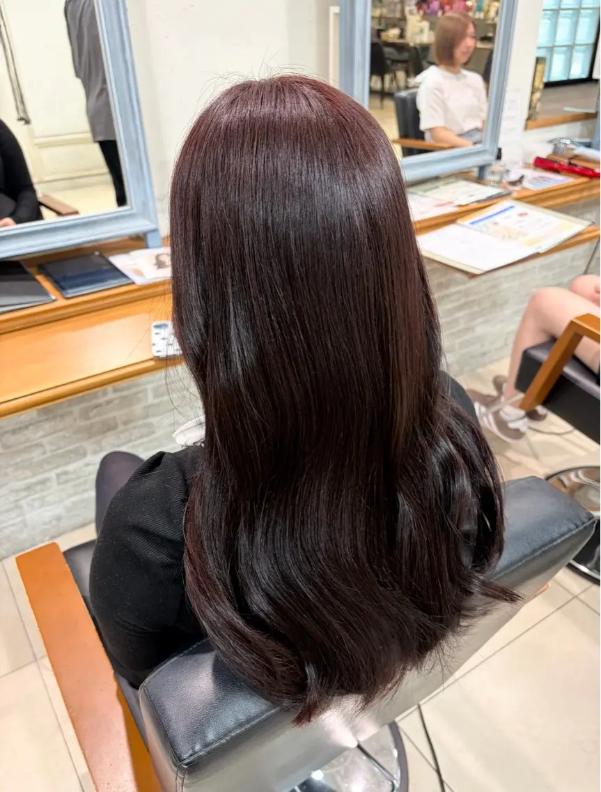 ロング カラー 透明感カラー🎀／ 寒色カラー／マツエクのヘアスタイル