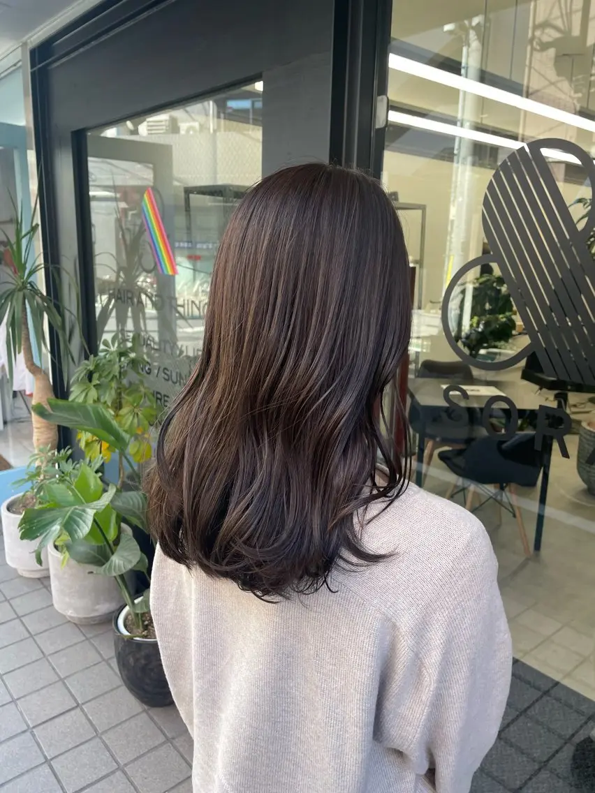 セミロング カラー アッシュ アッシュブラウン ブラウンカラー 透明感カラー 髪質改善 ヘアカラー トリートメント 川上拓真 ✂︎学芸大学のヘアスタイル