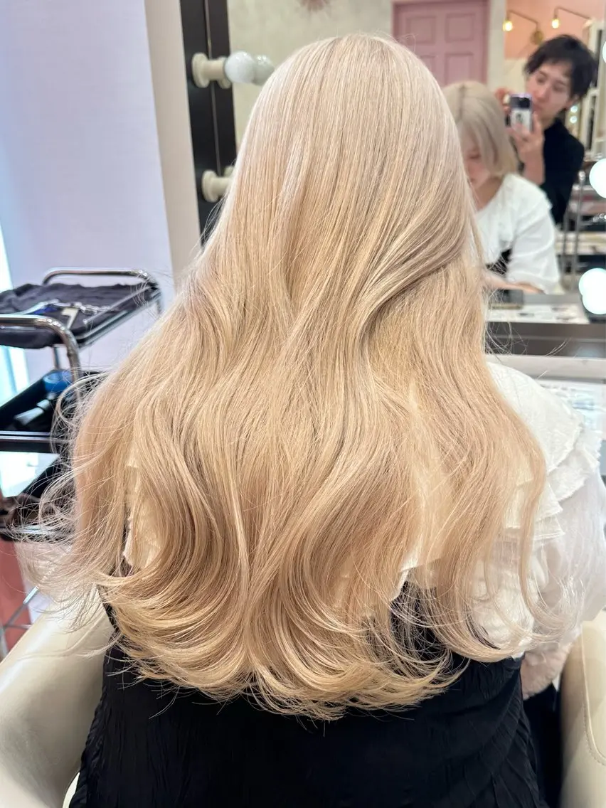 ロング ヘアカラー Lee四ツ橋、梅田 Sakuraのヘアスタイル
