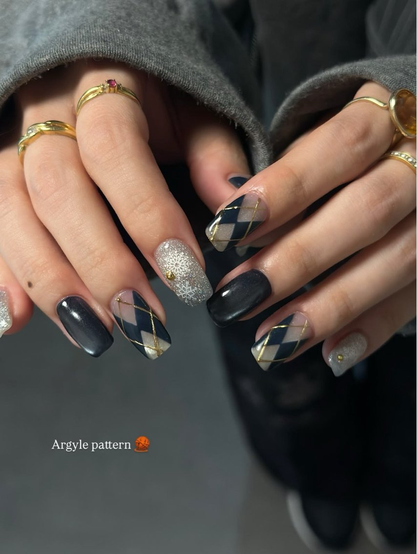 ネイル アートネイル 韓国ネイル ストーンネイル ワンホンネイル 冬ネイル ハンドネイル ハンドケア Nihonthy Nail 新宿のネイルデザイン
