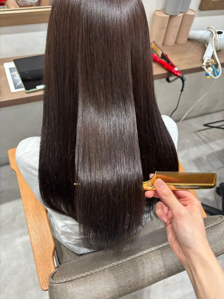 ロング ヘアカラー トリートメント まなみ/ 透明感カラーのヘアスタイル