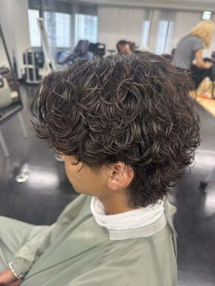 パーマ メンズ ICONIQ梅森台/ まこ‎𖤐 ̖́-‬のヘアスタイル