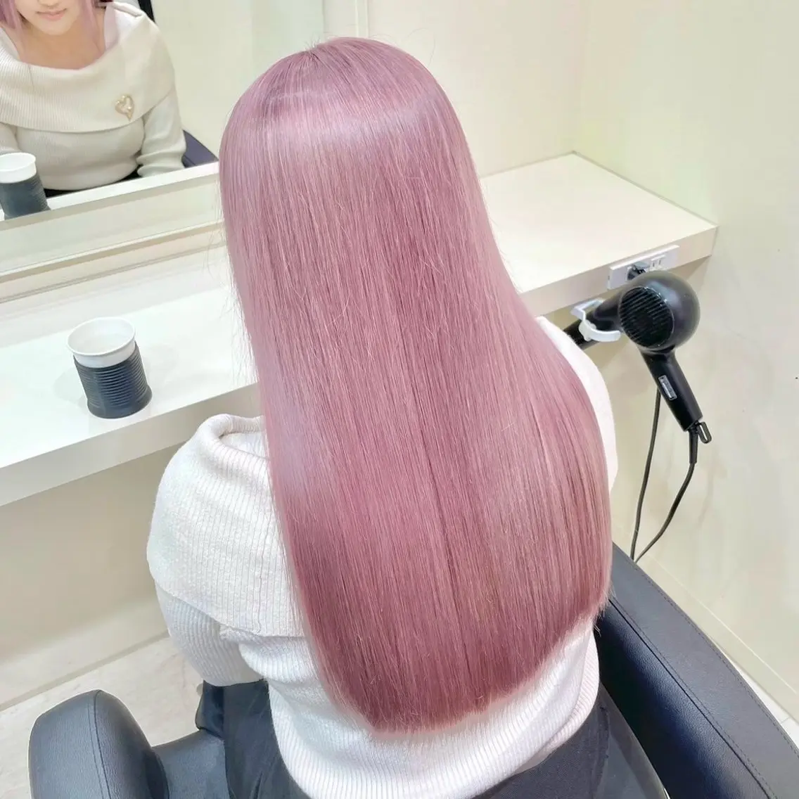 ロング カラー ヘアアレンジ ヘアカラー 韓国レイヤー&ピンク 艶髪🩶maikoのヘアスタイル