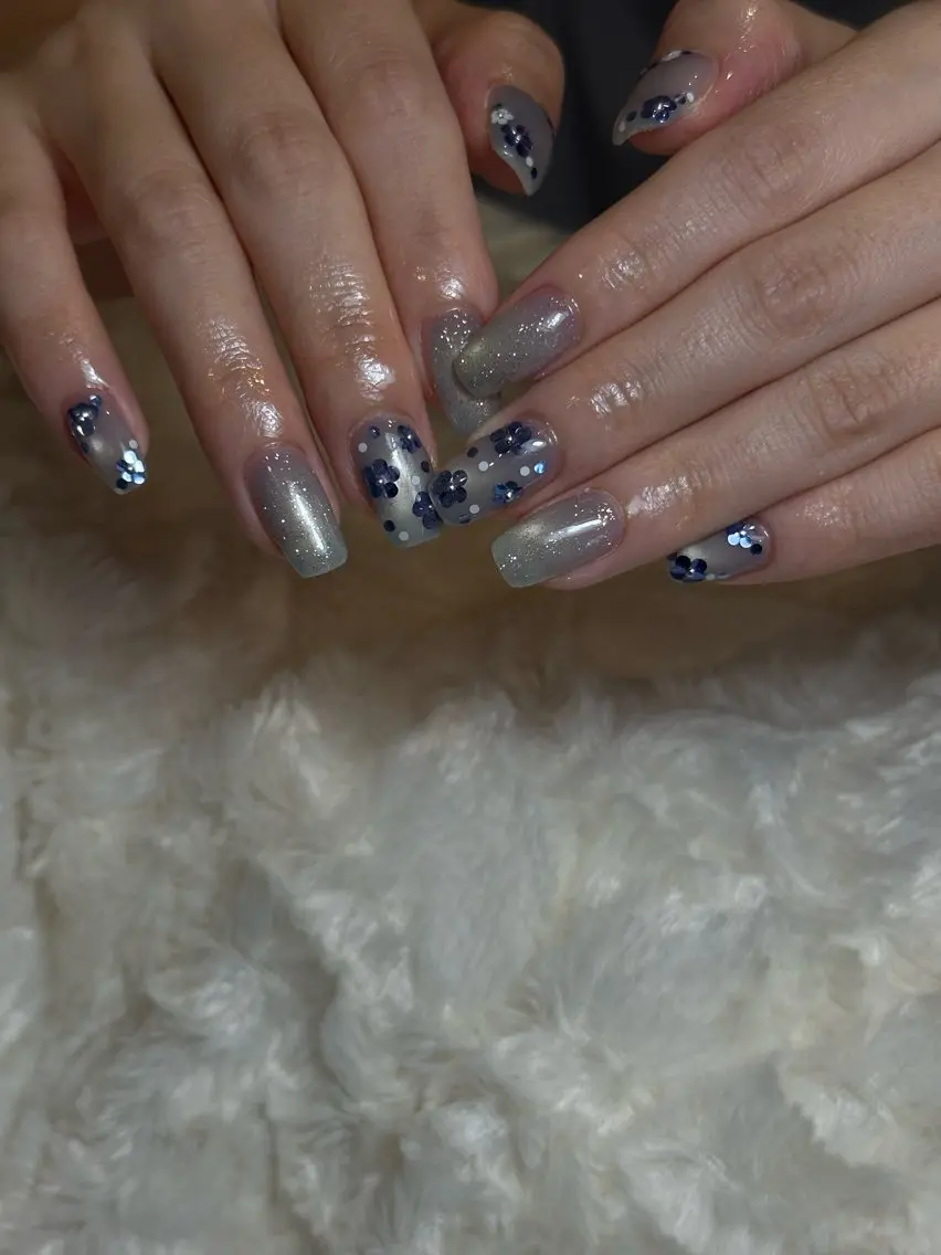 ネイル 全てパラベース💅 MIORA_KOTOのネイルデザイン