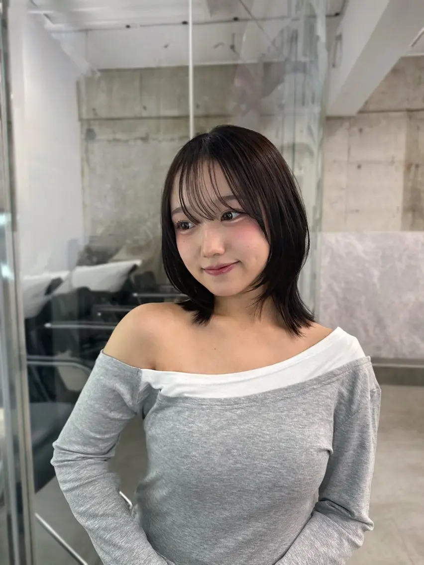 ミディアム カット 縮毛矯正 トリートメント 髪質改善×ブリーチ なしカラー/桃愛のヘアスタイル