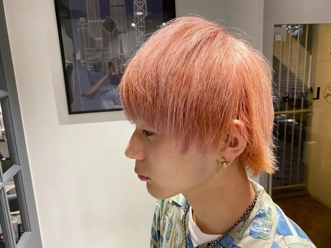 ショート メンズ メンズブリーチ L'wis　比佐野 大地のヘアスタイル