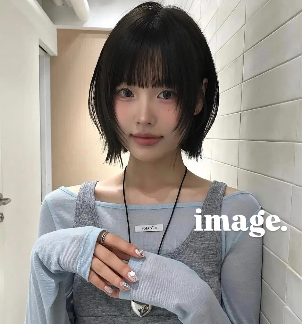 ミディアム ⟡.· 夏妃 .·⟡のヘアスタイル