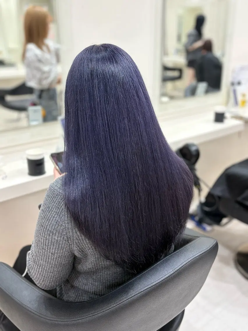 セミロング カラー ヘアアレンジ ヘアカラー 💟RINNA 艶カラー💟のヘアスタイル