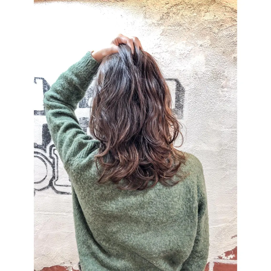 ミディアム EIGHT plum TOKIOリミテッドのヘアスタイル