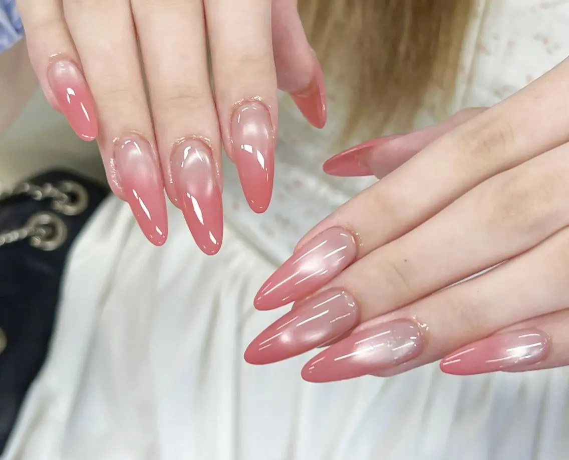 ネイル ハンドネイル 🎀 Ayaka_nailのネイルデザイン