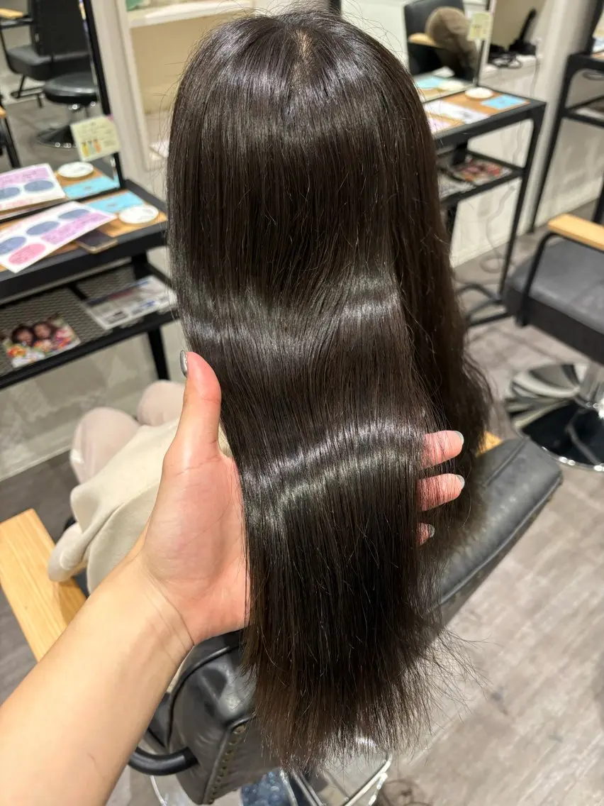 セミロング カラー ACRO Hirokiのヘアスタイル