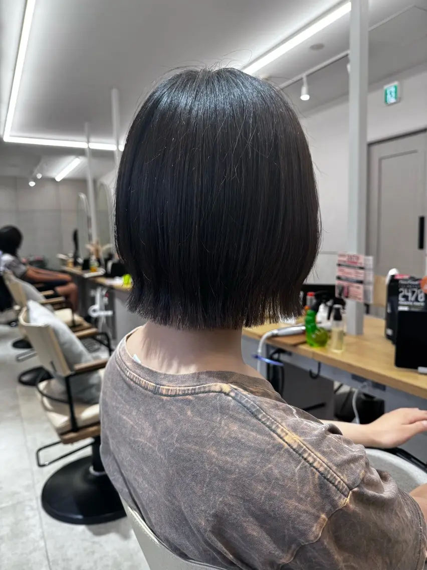 ショート レイヤー/ショート/ 透明感/銀座/れんのヘアスタイル