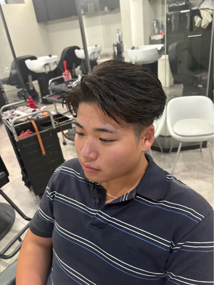 メンズ アップバング カット eraアメ村店 ヒイロのヘアスタイル