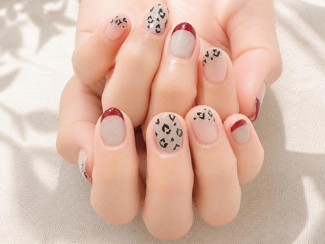 ネイル アニマル柄 フレンチネイル ハンドネイル Lili Nail Studio西荻窪店のネイルデザイン
