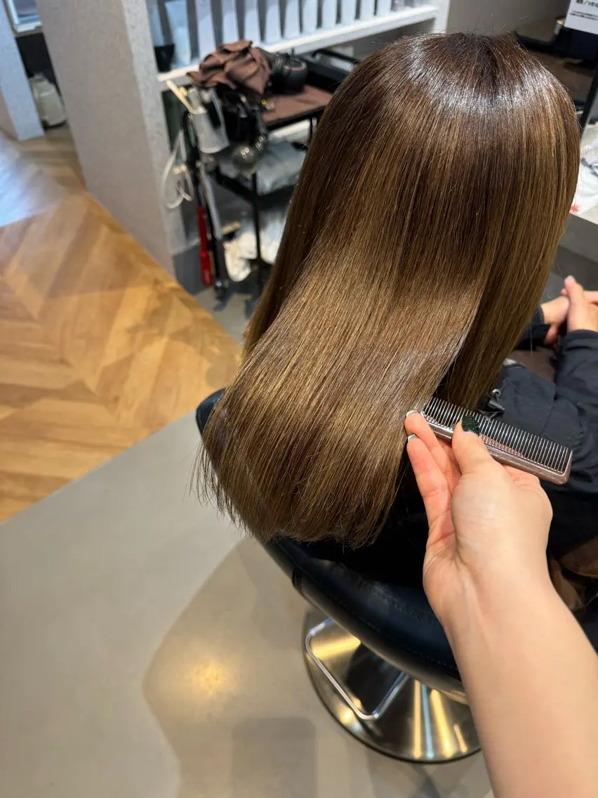 セミロング カラー ベージュカラー ブリーチ ブリーチなしカラー 髪質改善 カット ヘアカラー 髪質改善×艶カラー Haruのヘアスタイル