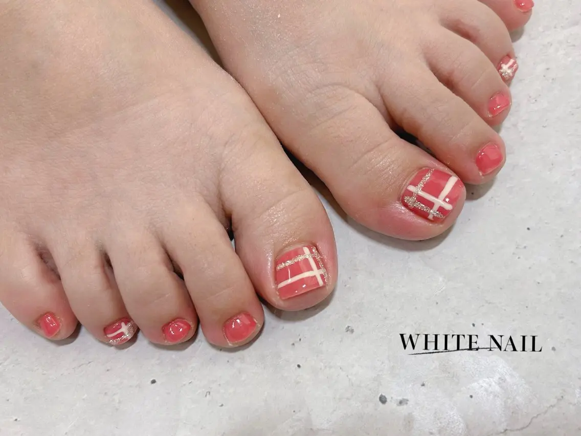 ネイル フットネイル WHITE NAIL ホワイトネイルのネイルデザイン