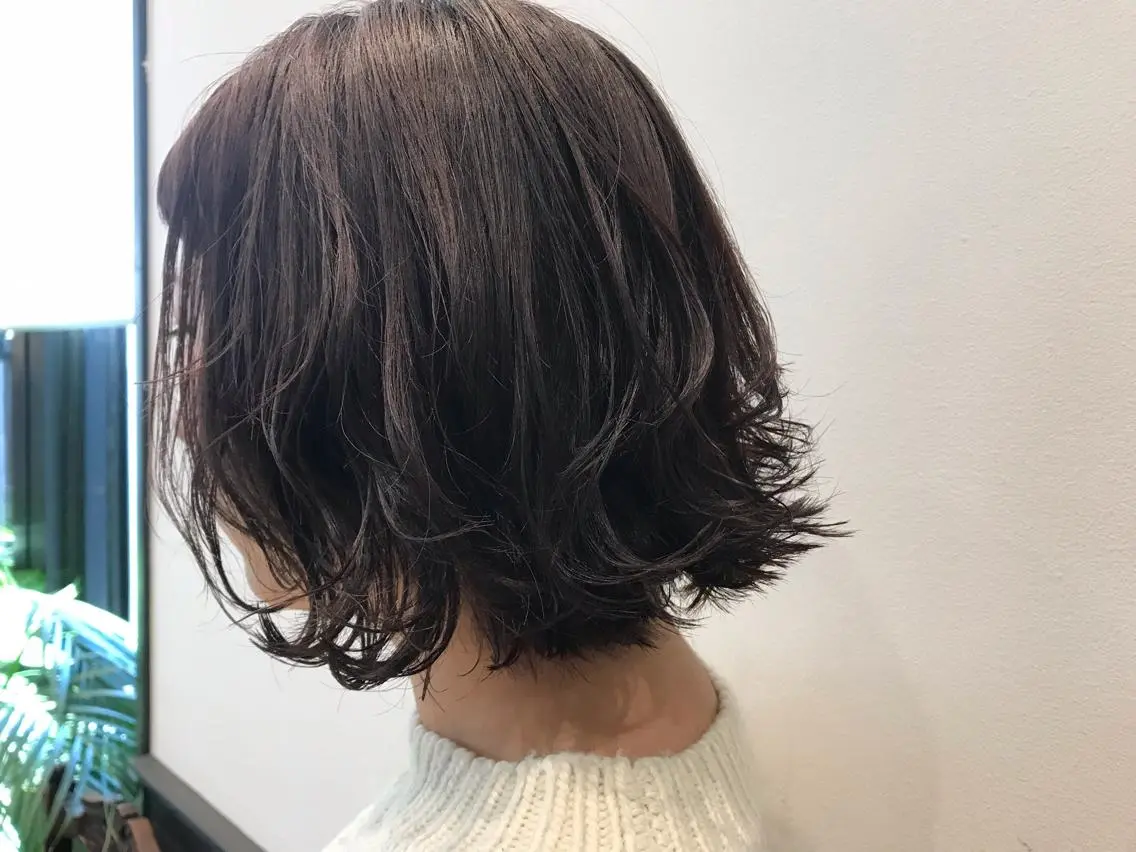 ショート カラー パーマ くるくるパーマ aikoのヘアスタイル